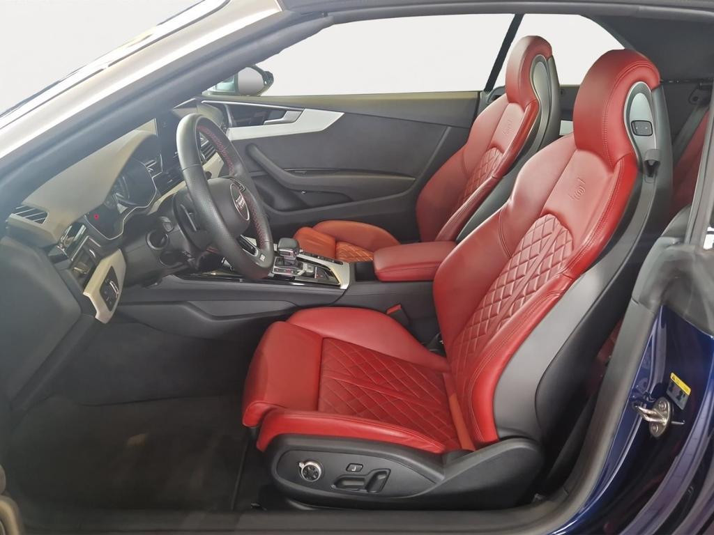 Audi S5