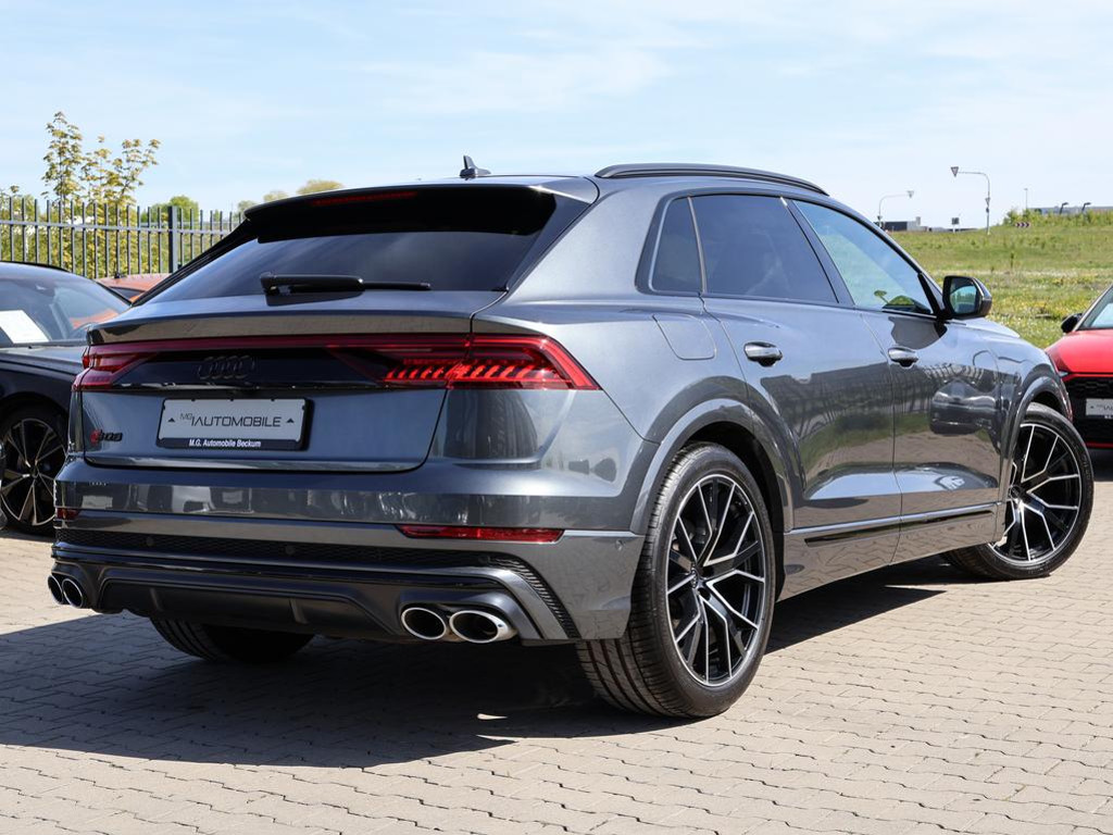 Audi SQ8