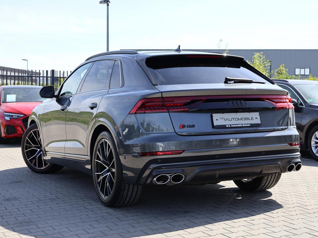 Audi SQ8