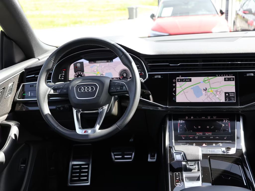 Audi SQ8
