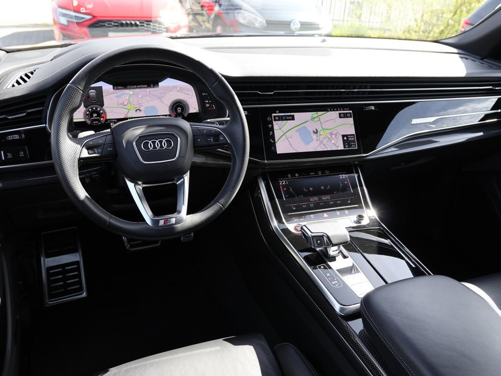 Audi SQ8