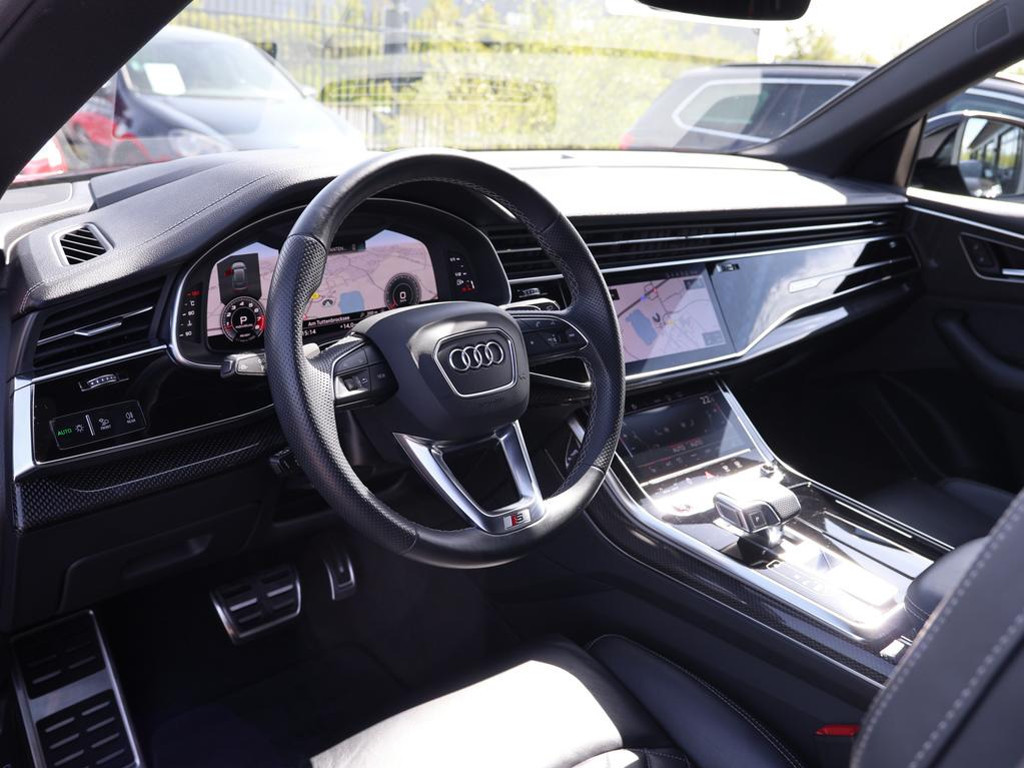 Audi SQ8