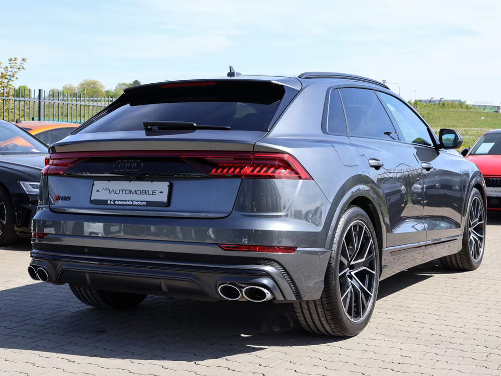 Audi SQ8