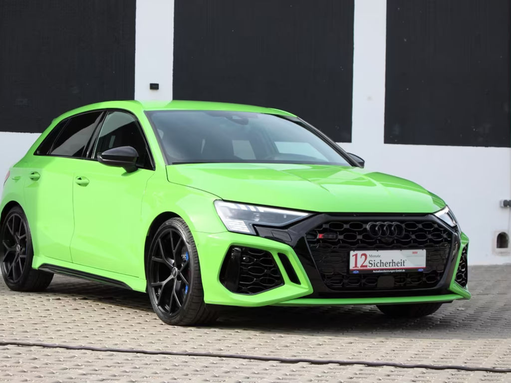 Audi RS3 Sportback Sedan Quattro