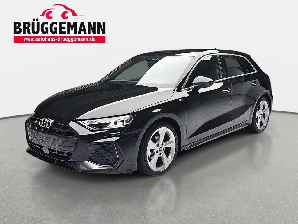 Audi A3 Sportback Sedan S-Line 35 TFSI