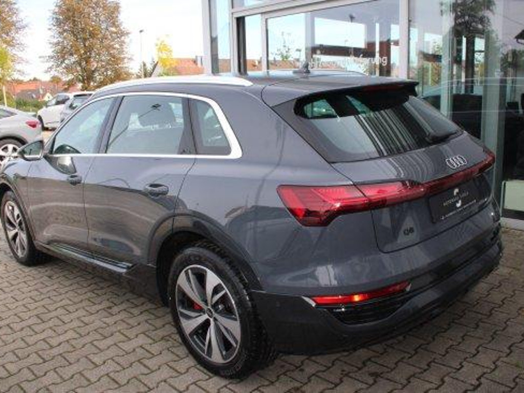 Audi Q8 e-tron