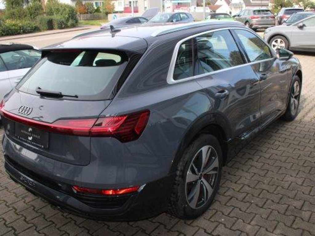 Audi Q8 e-tron