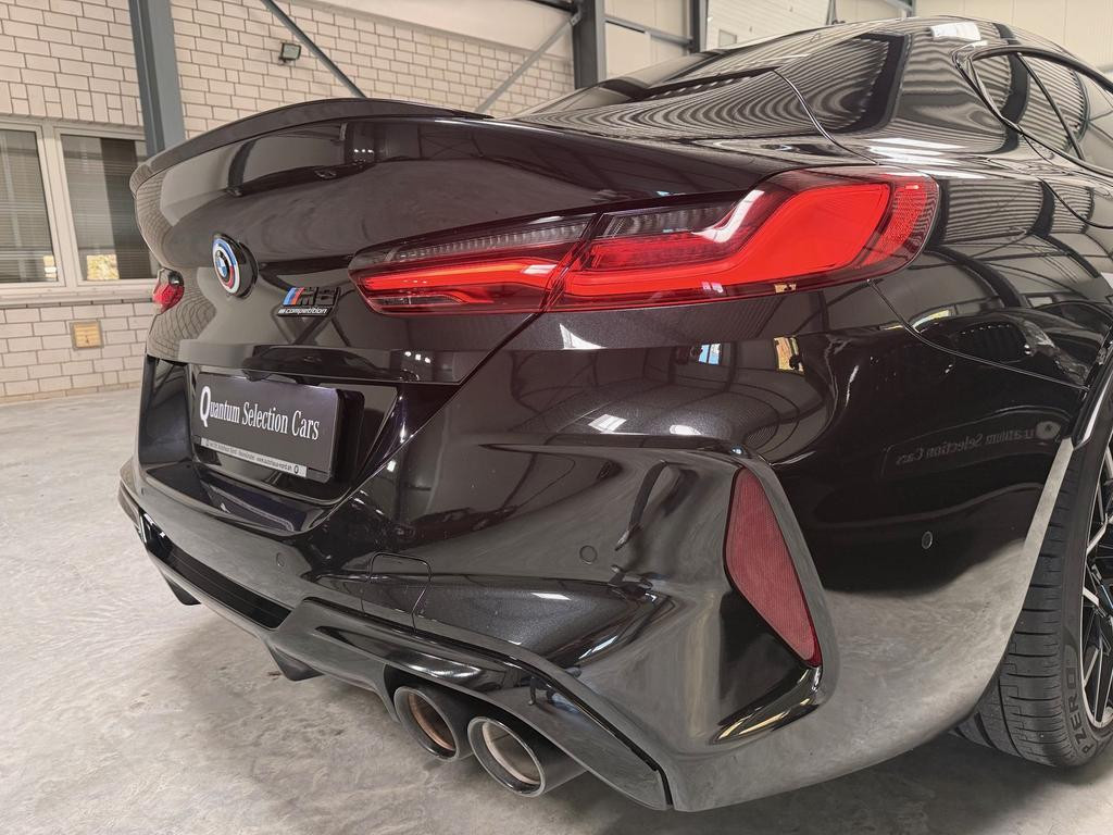 BMW M8