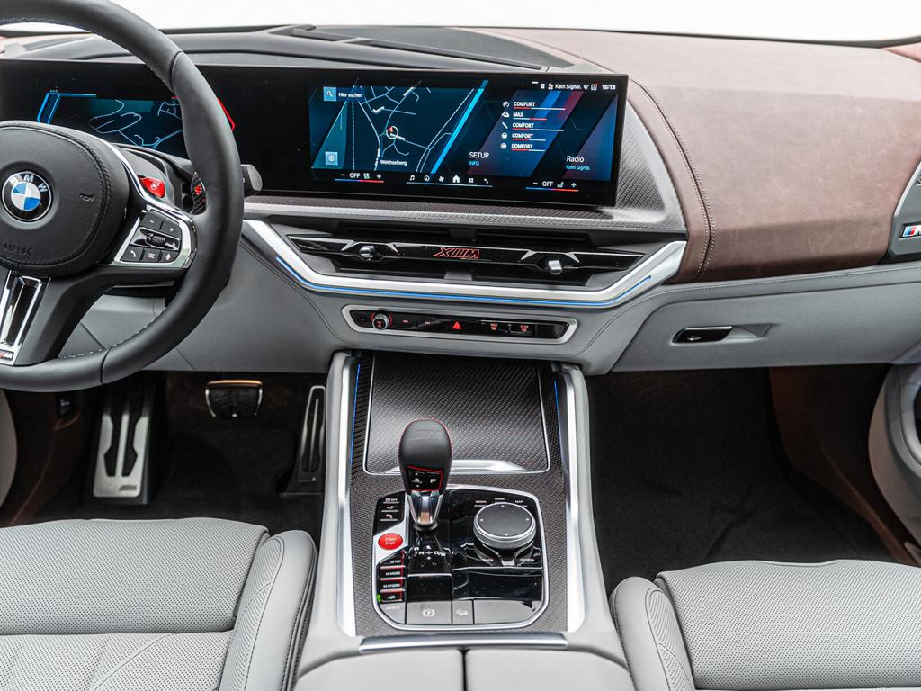 BMW XM