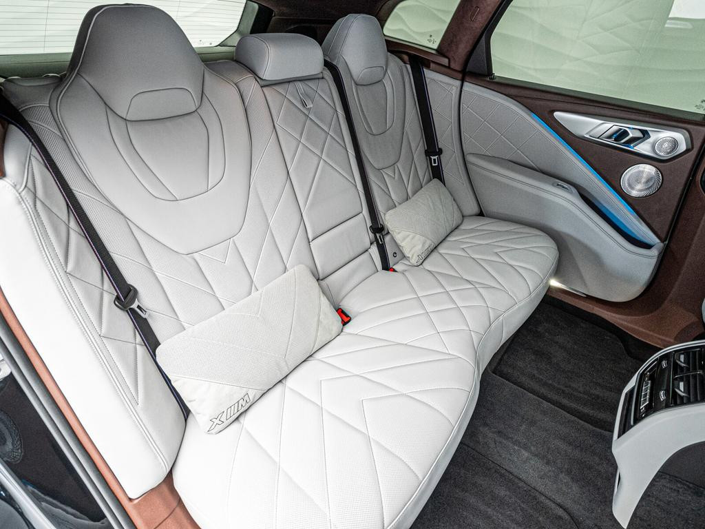 BMW XM