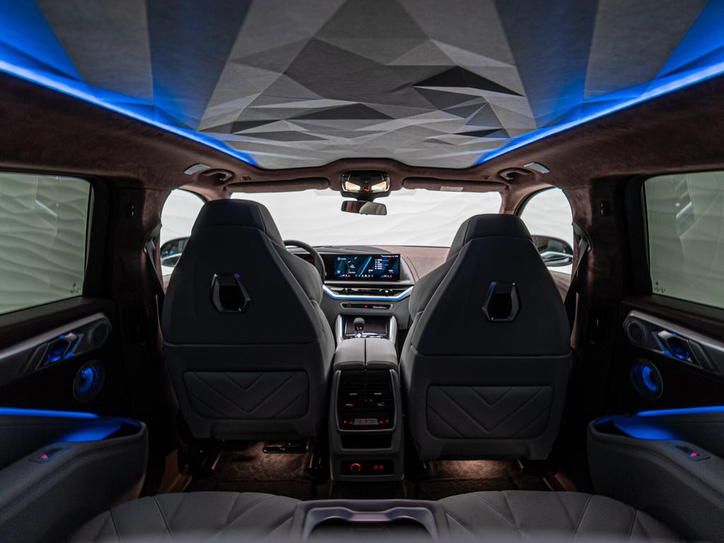 BMW XM