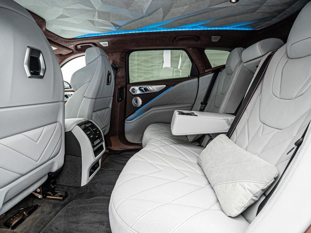 BMW XM