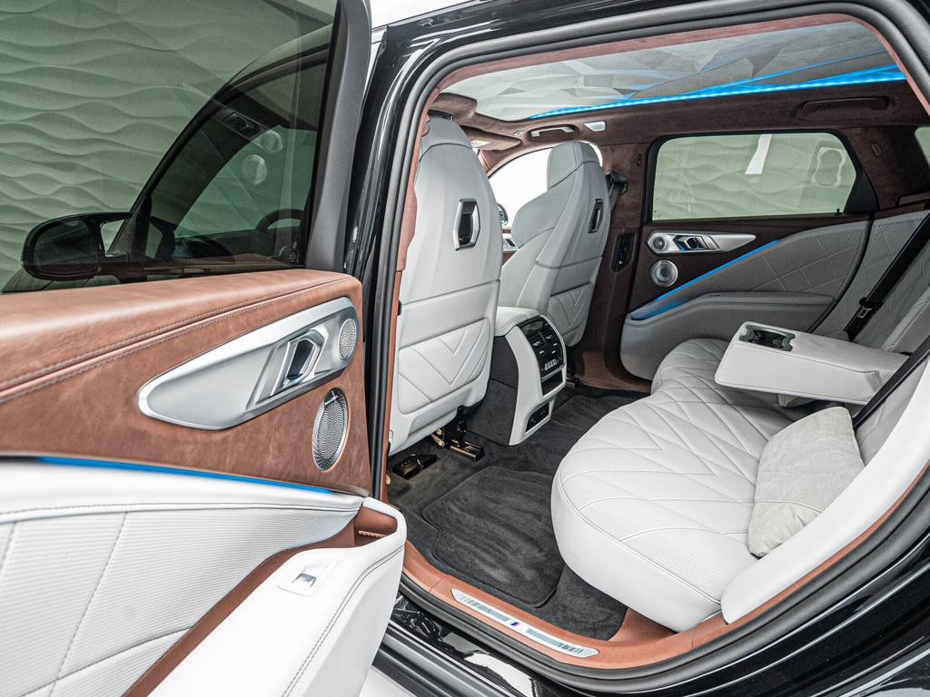 BMW XM