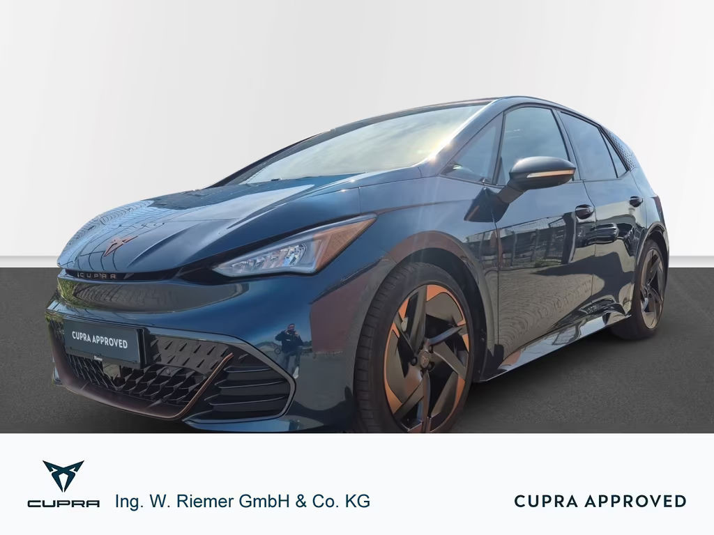Cupra Born HUD Wärmepumpe ACC Kessy Panorama Alarm 360