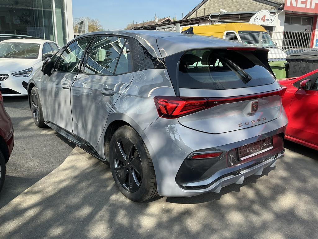 Cupra Born