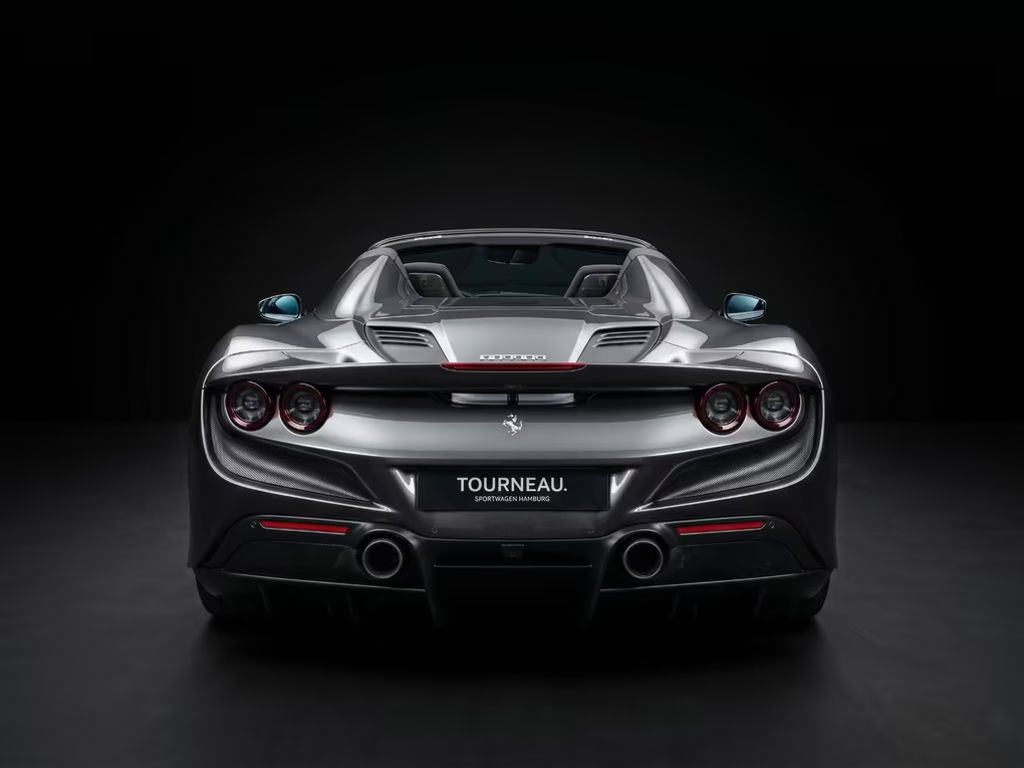 Ferrari F8