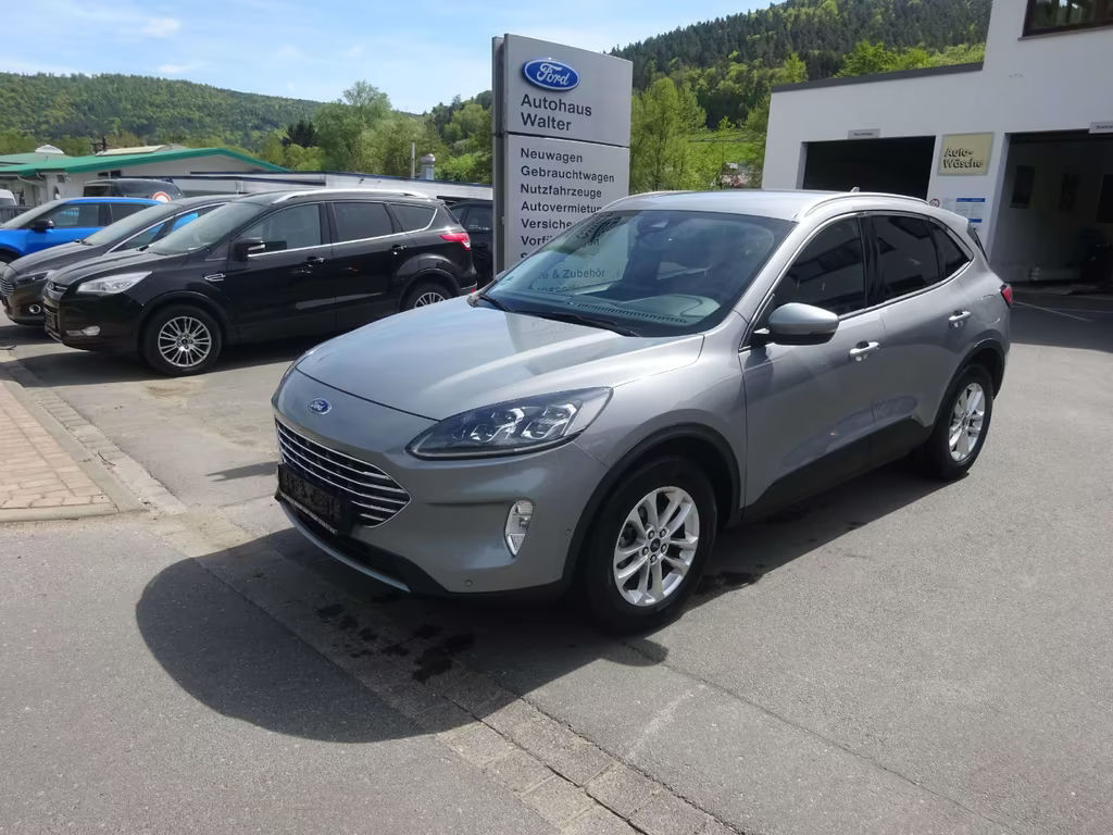 Ford Kuga Titanium Hybrid X