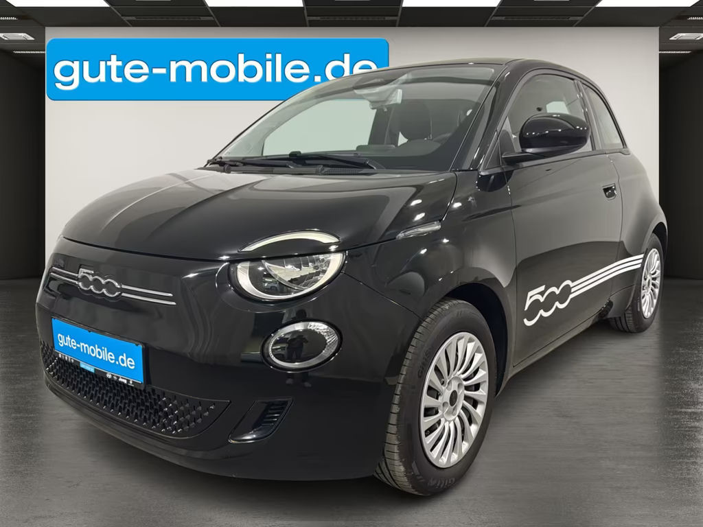 Fiat 500e Action