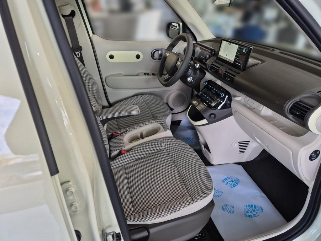 Hyundai INSTER