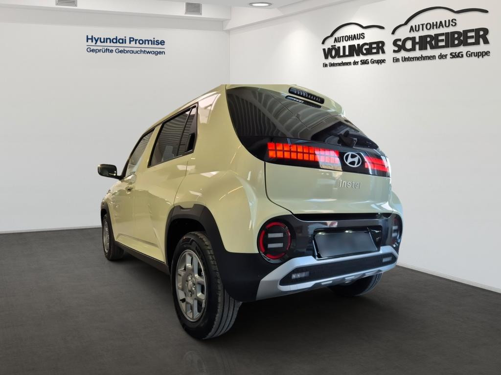 Hyundai INSTER