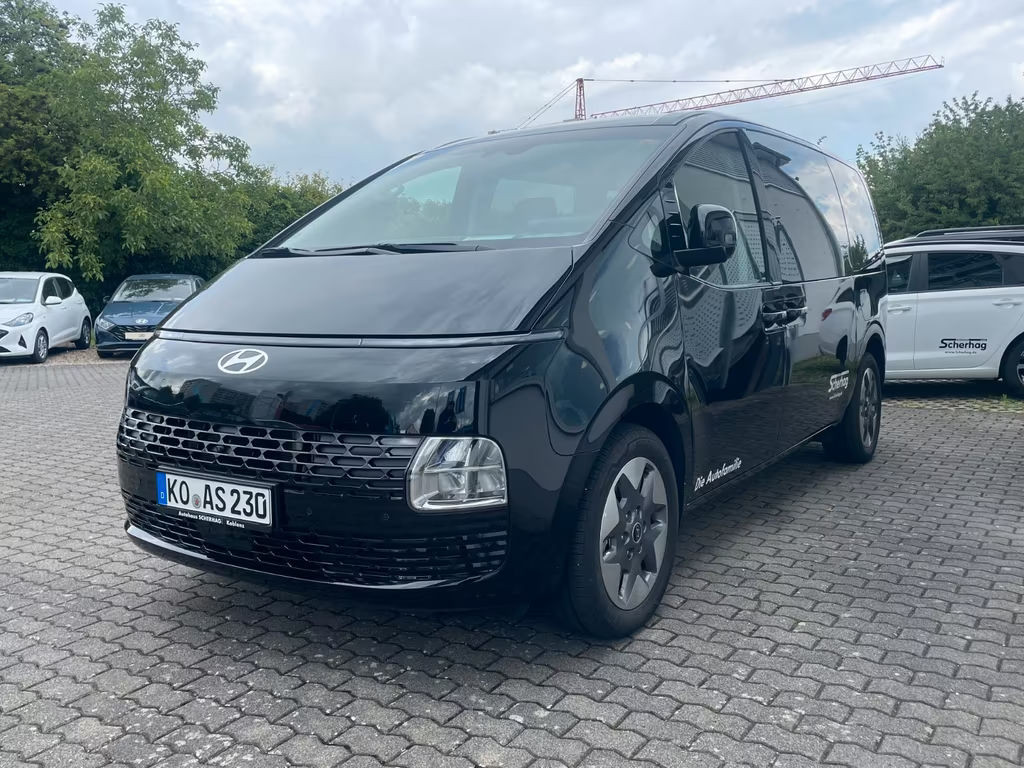 Hyundai Staria Trend