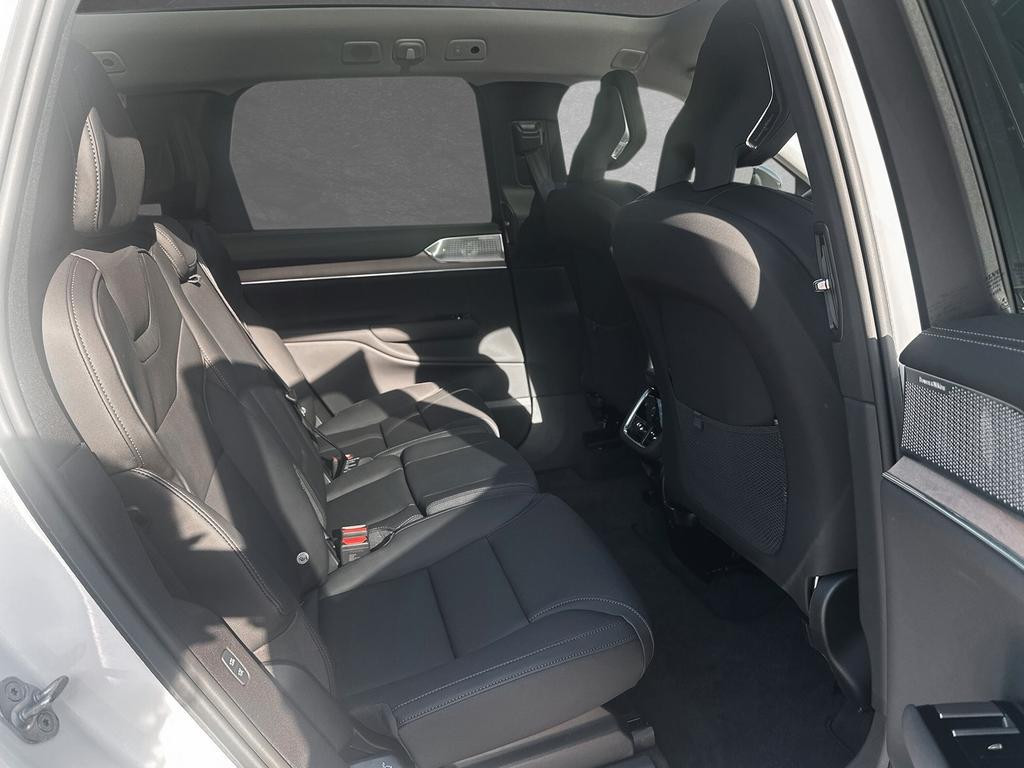 Volvo EX90