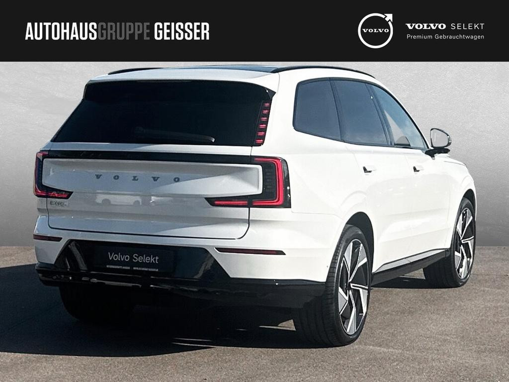 Volvo EX90