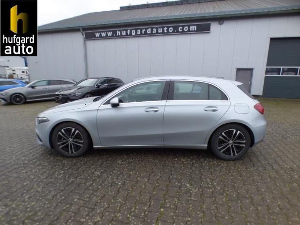 Mercedes-Benz A-Klasse A 200 Progressive A 200 d