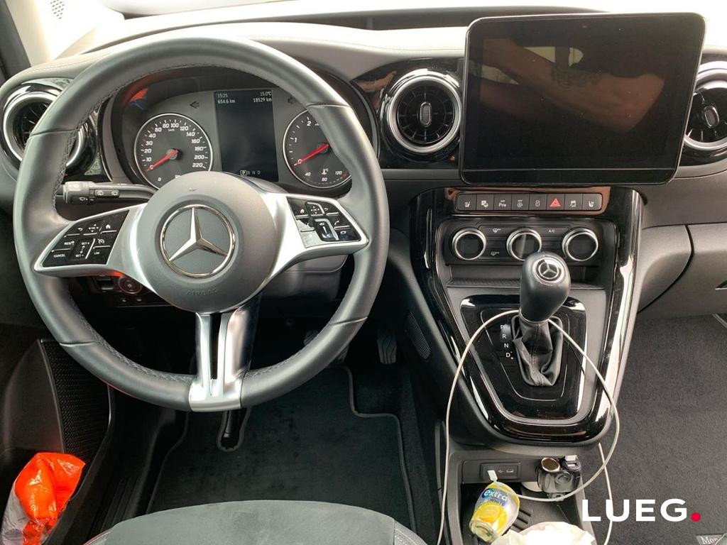 Mercedes-Benz T 180