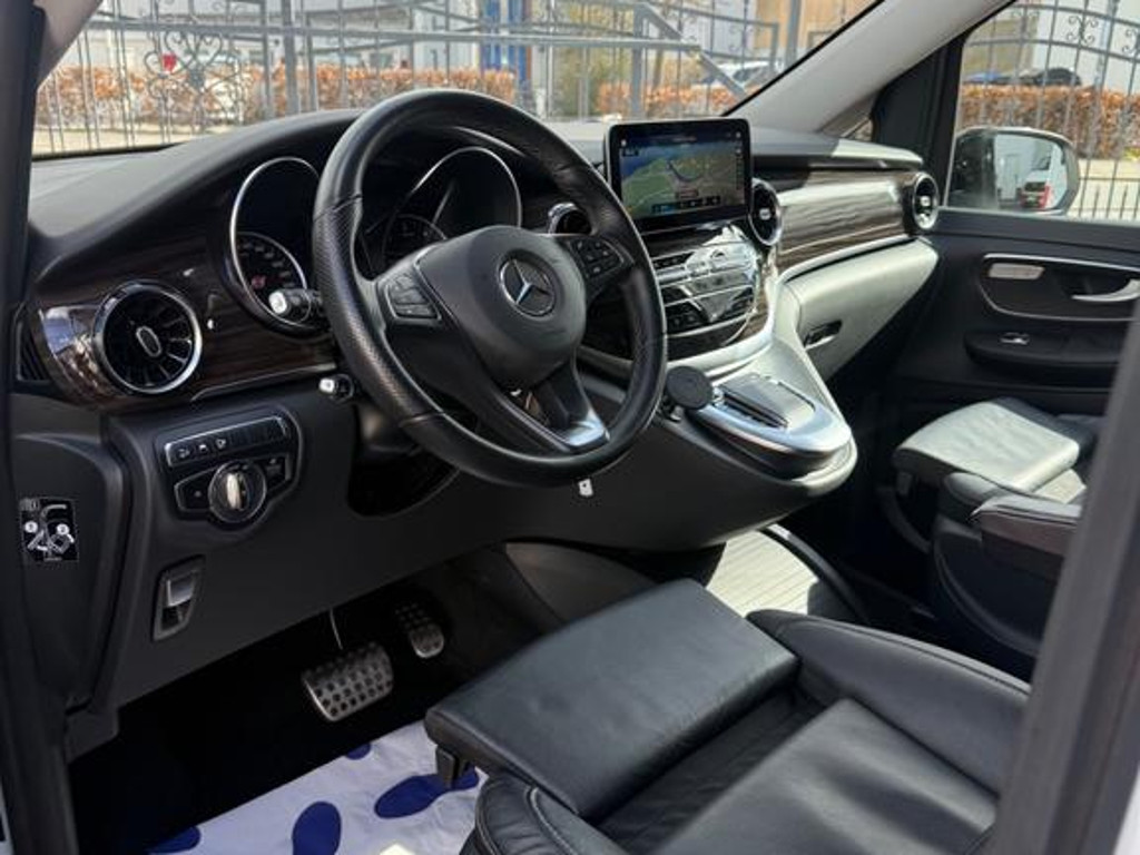 Mercedes-Benz Marco Polo