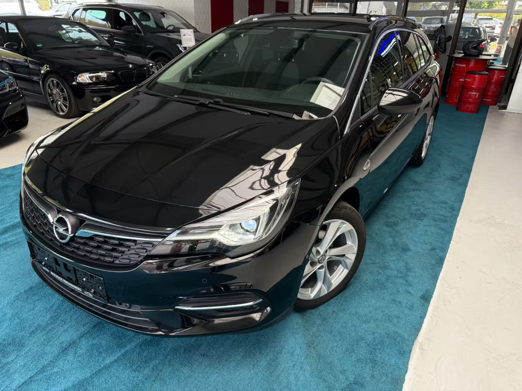 Opel Astra Sports Tourer Business