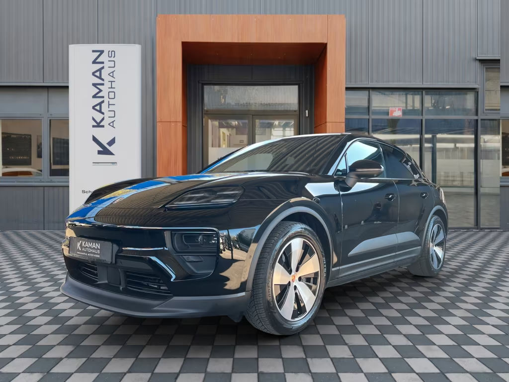 Porsche Macan Electric Panorama 1-Hand