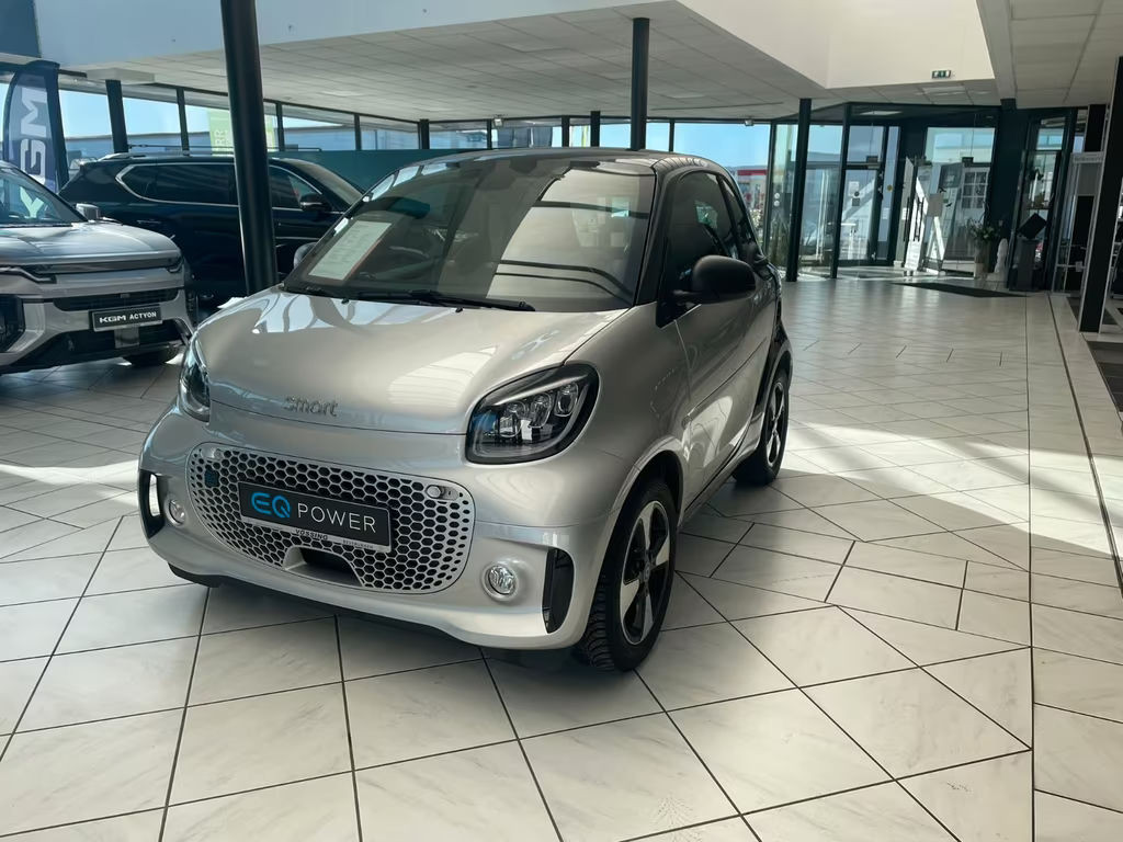 Smart EQ fortwo Coupé EQ *LED *Pano *22-kW-Bordl.