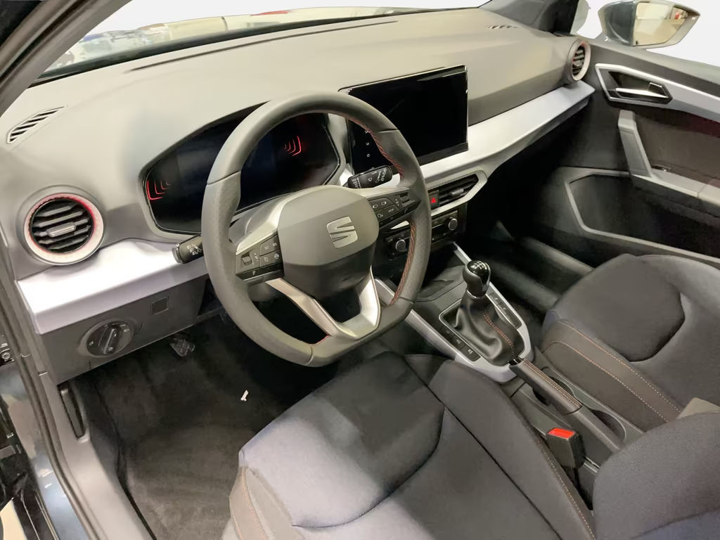 Seat Arona