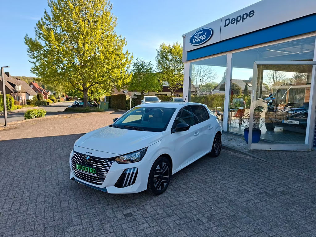 Peugeot e-208 Style