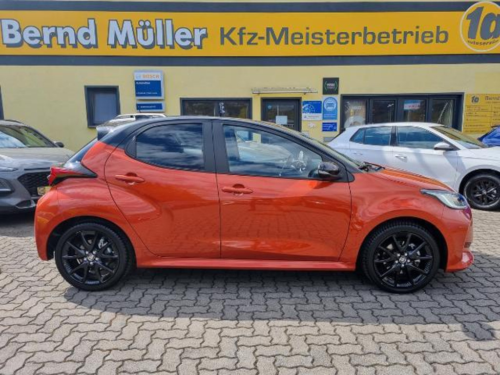 Toyota Yaris Style Hybride