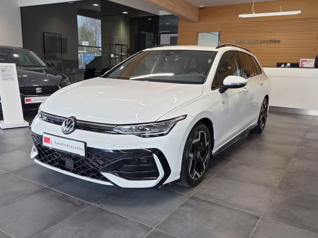 Volkswagen Golf Variant R-Line 1.5 TSI Golf VIII