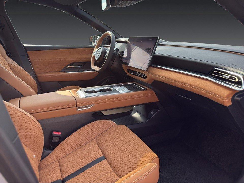 Mazda 6e