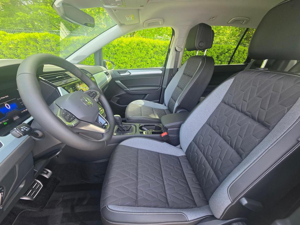 Volkswagen Touran DSG 1.5 TSI ACT