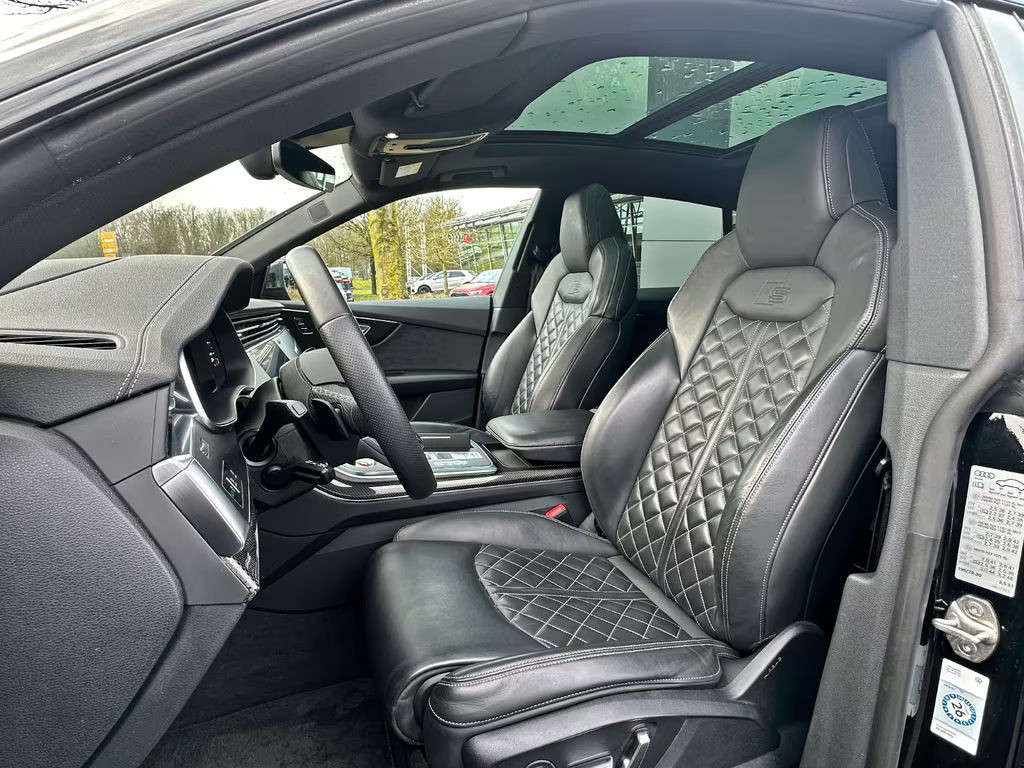 Audi SQ8