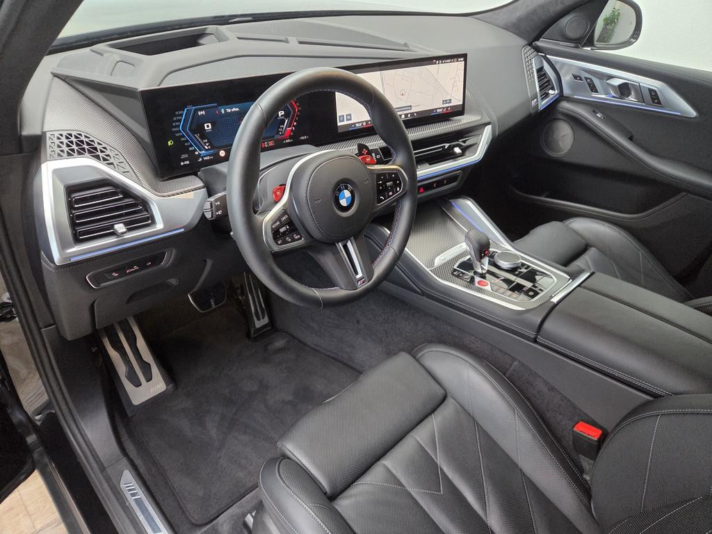 BMW XM