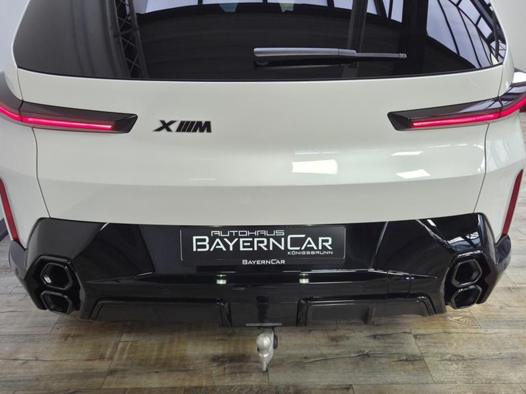 BMW XM