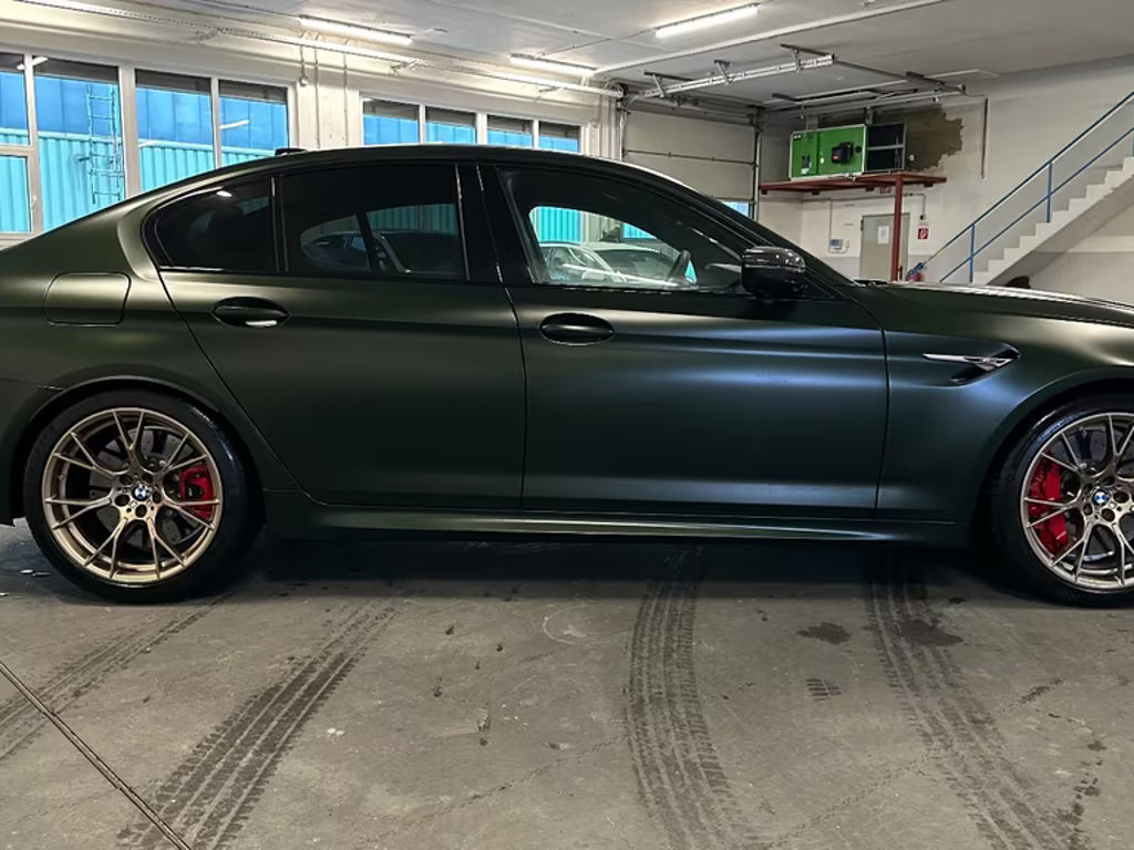 BMW M5