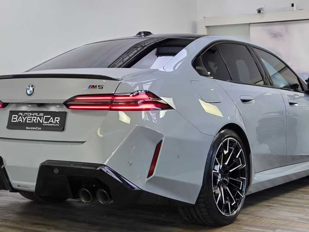 BMW M5