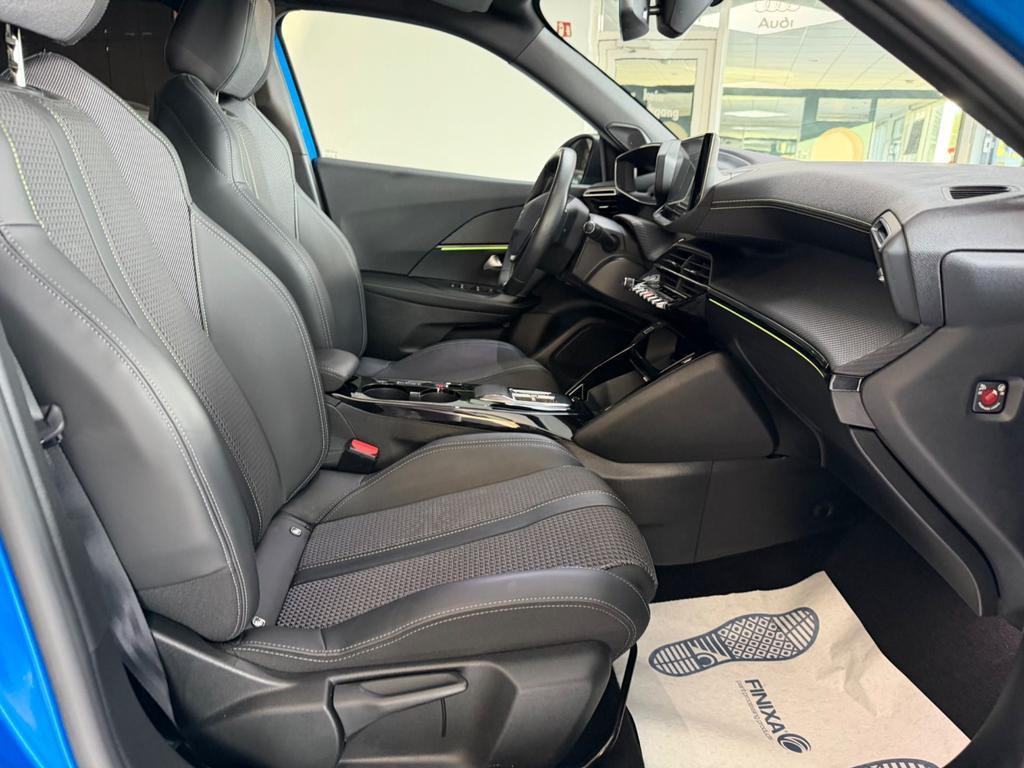 Peugeot e-2008