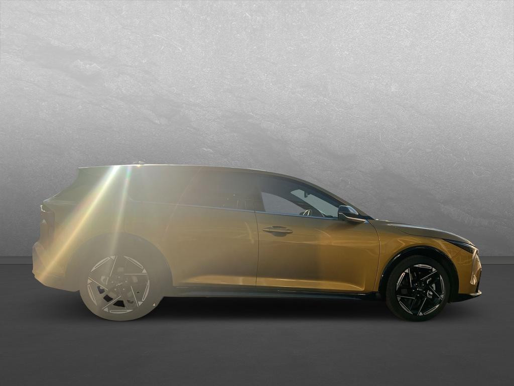 Kia K4