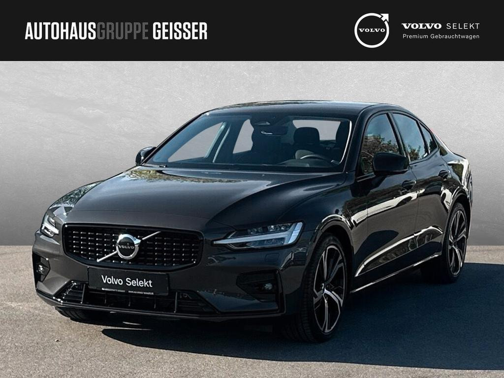 Volvo S60 AWD Plus Dark