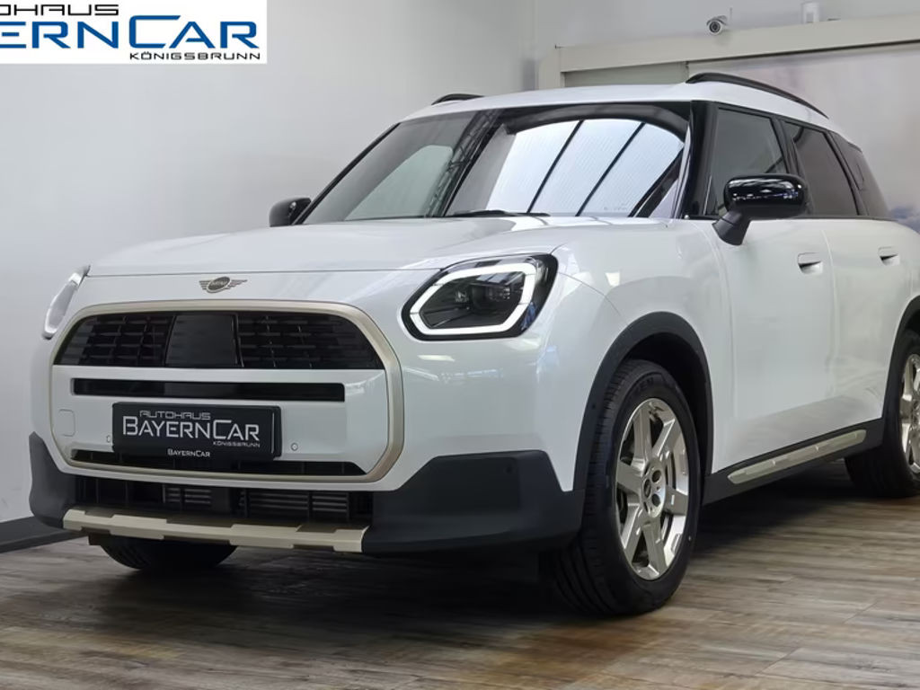 Mini Cooper C Countryman Favoured John Cooper Works