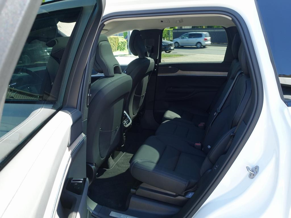 Volvo EX90