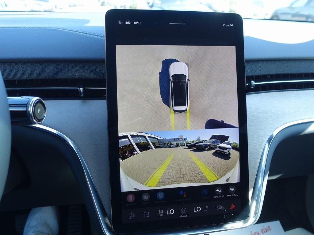 Volvo EX90